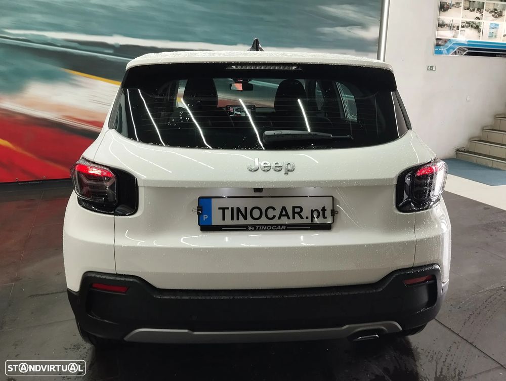 Jeep Avenger 1.2 GSE T3 Altitude - 9