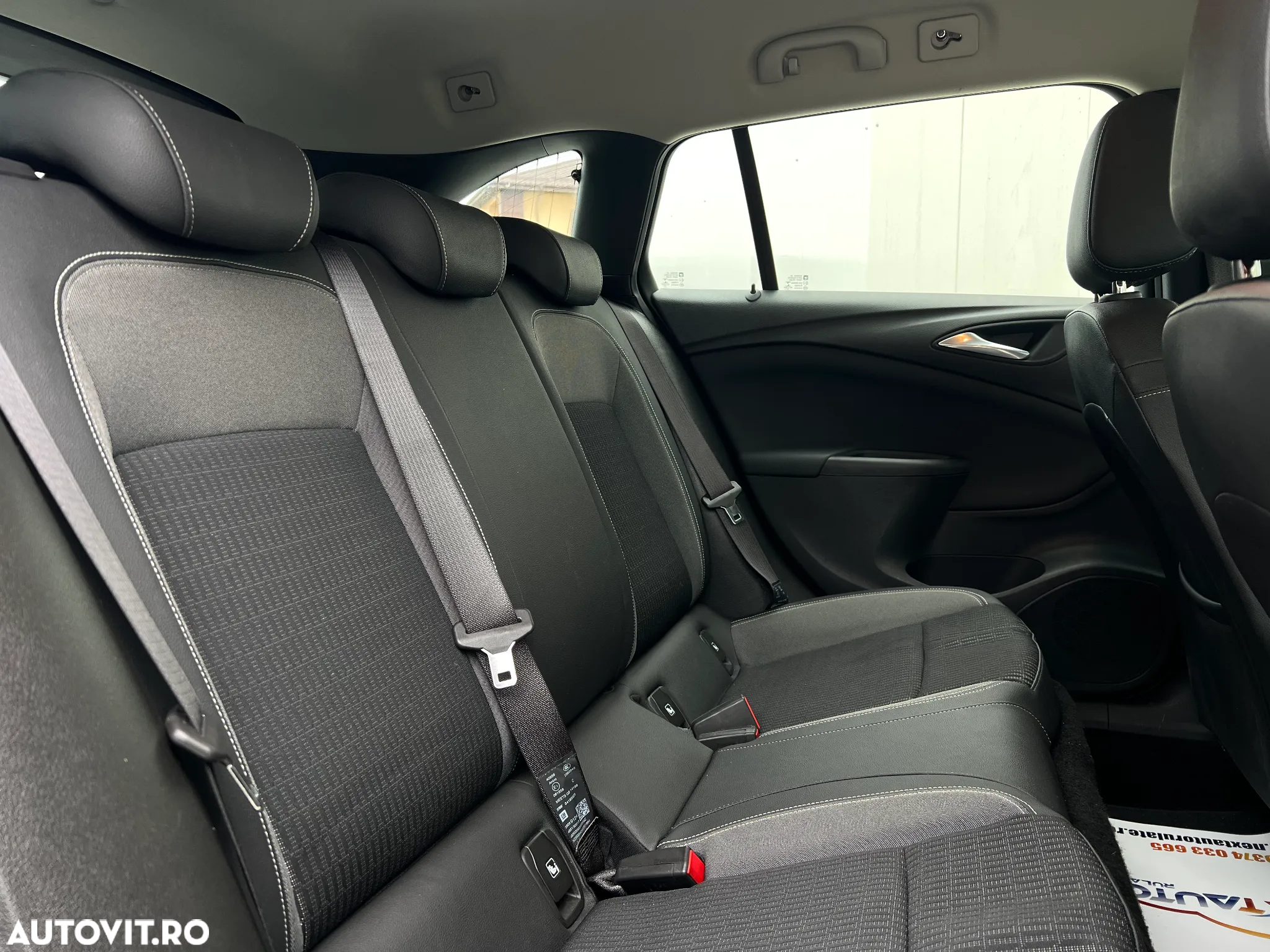 Opel Astra 1.5 D Start/Stop Sports Tourer Automatik Elegance - 8
