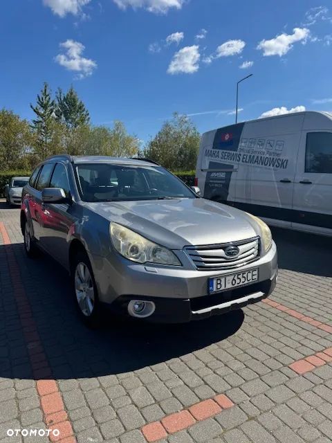 Subaru Outback - 3