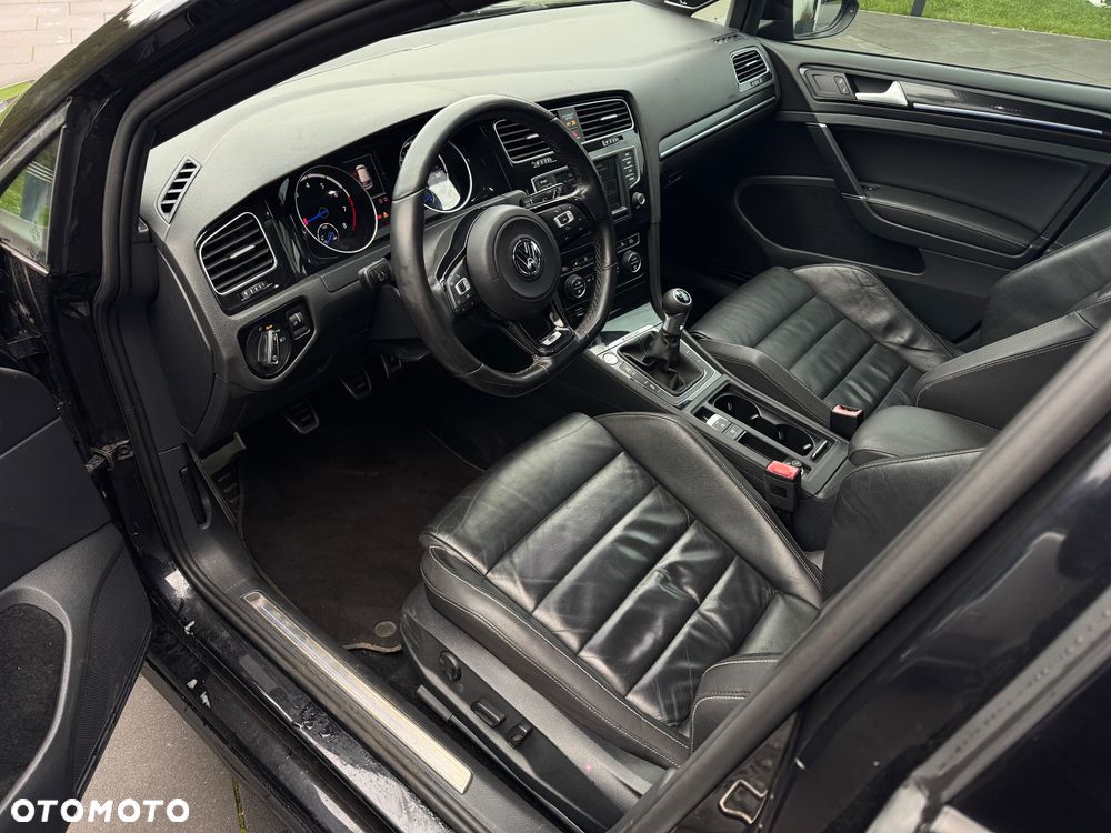 Volkswagen Golf R 4Motion BlueMotion Technology - 27