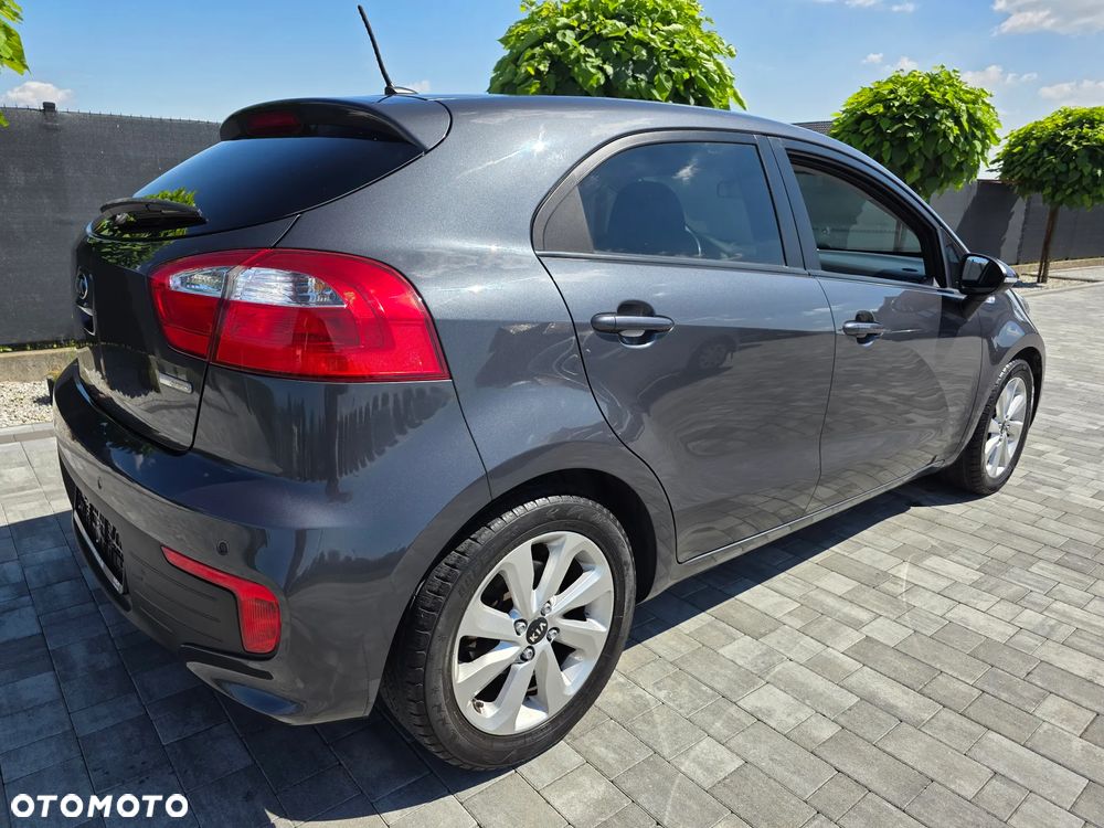 Kia Rio 1.2 Dream Team Edition - 18