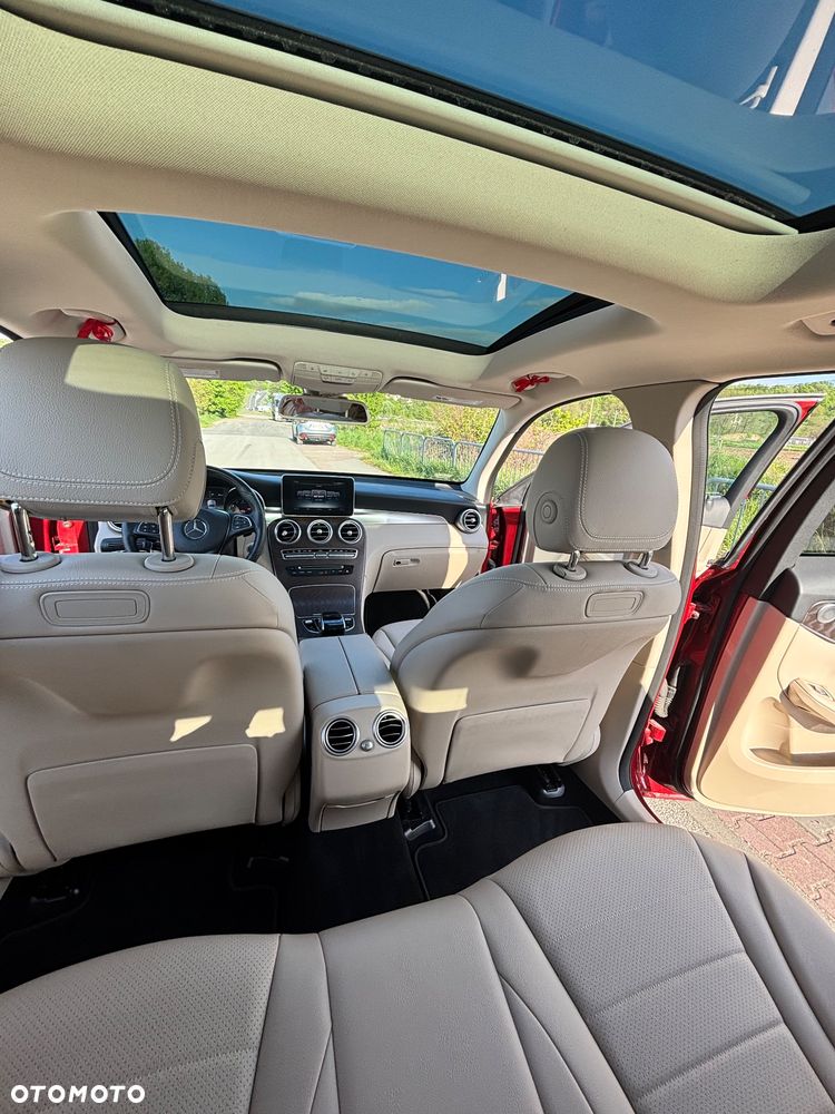 Mercedes-Benz GLC 300 4-Matic - 11