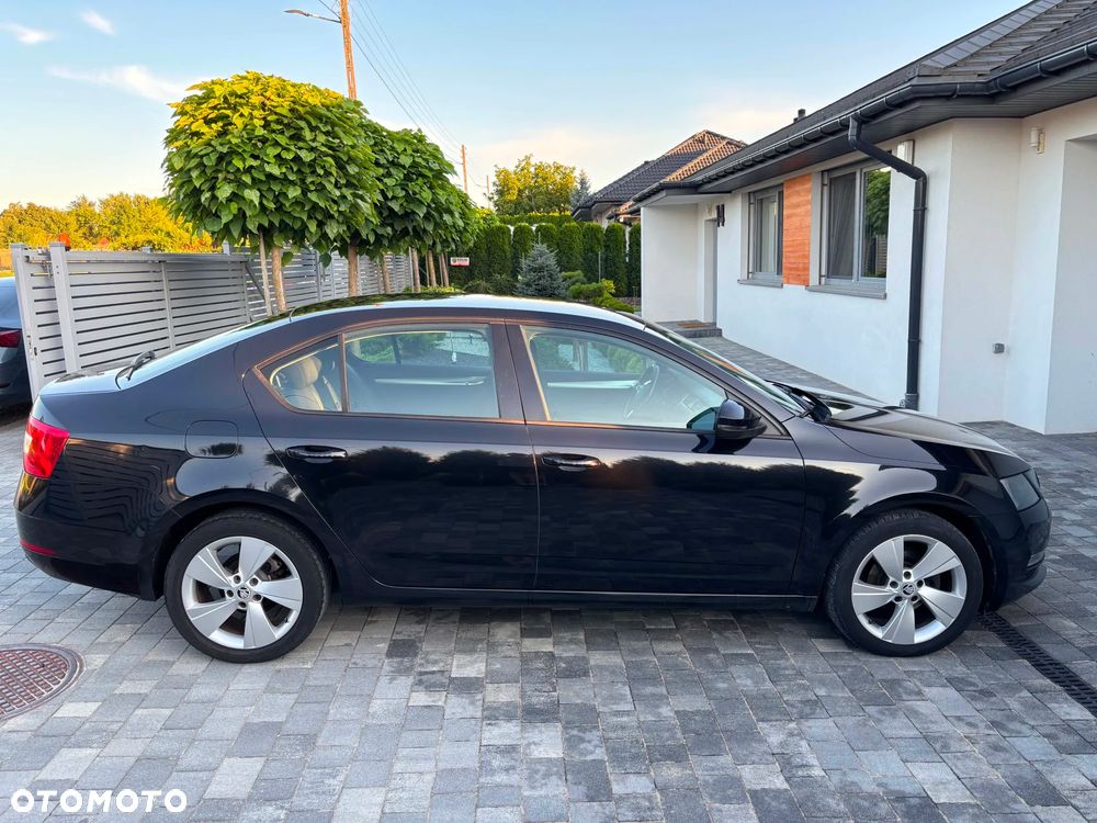 Skoda Octavia 1.6 TDI Ambition - 10