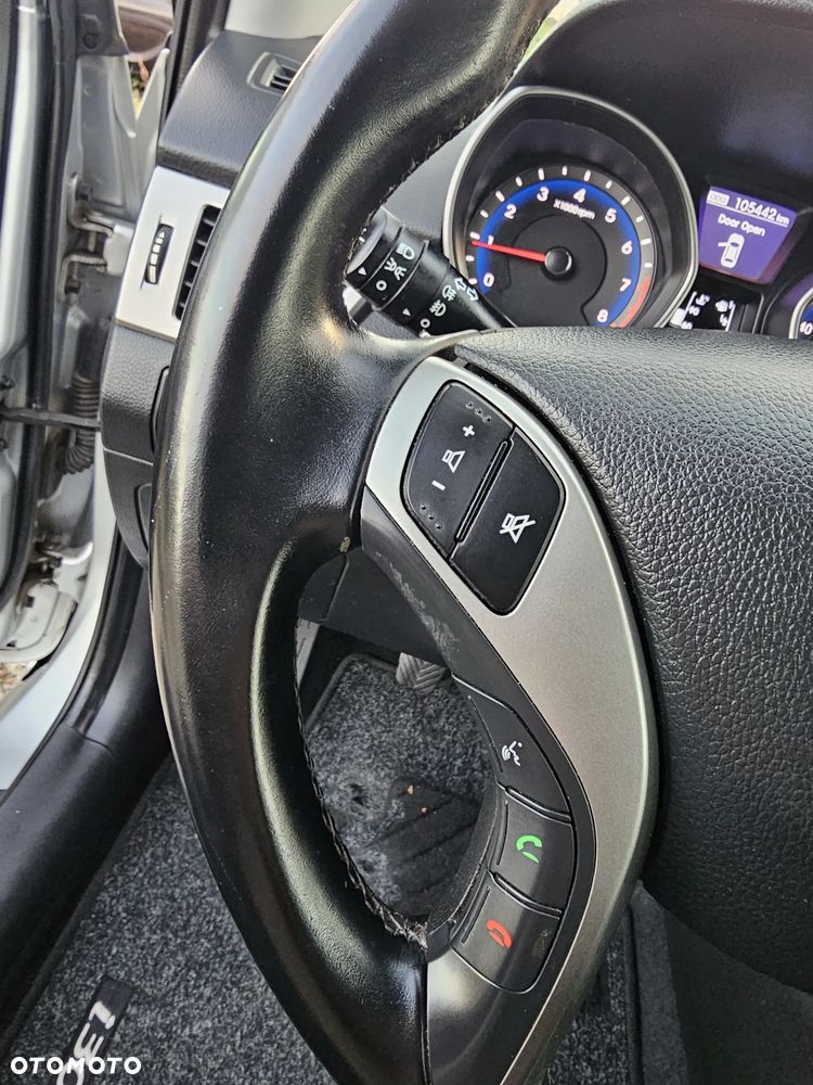 Hyundai i30 - 19
