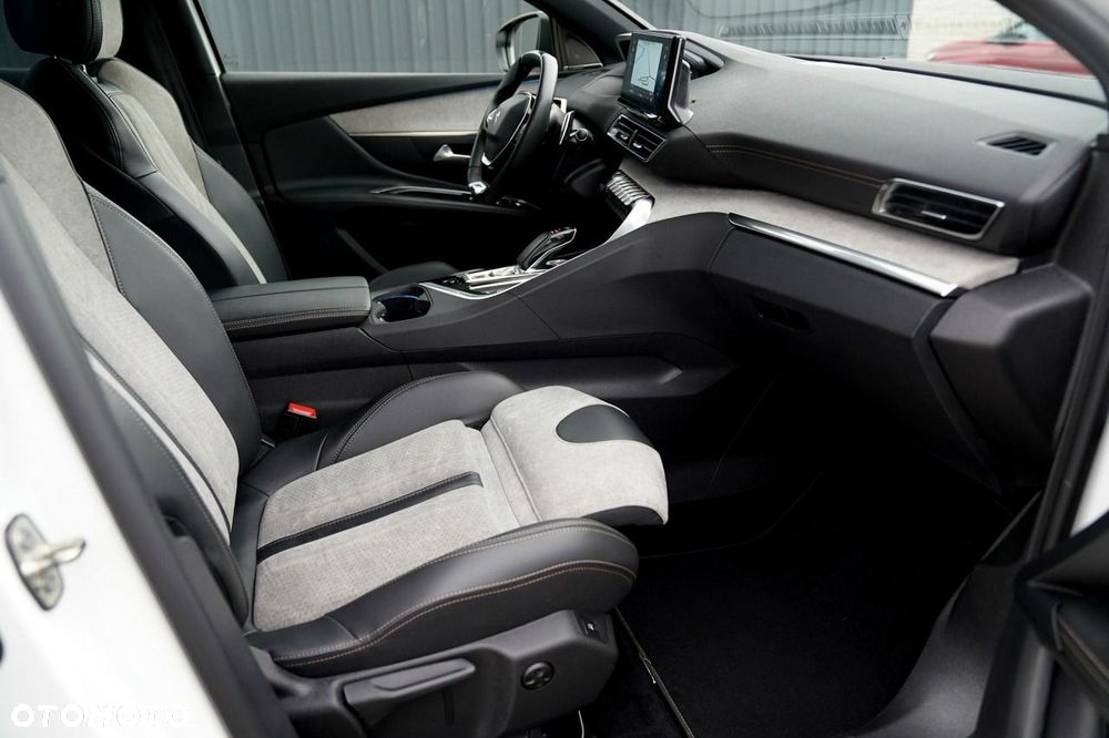 Peugeot 3008 - 26