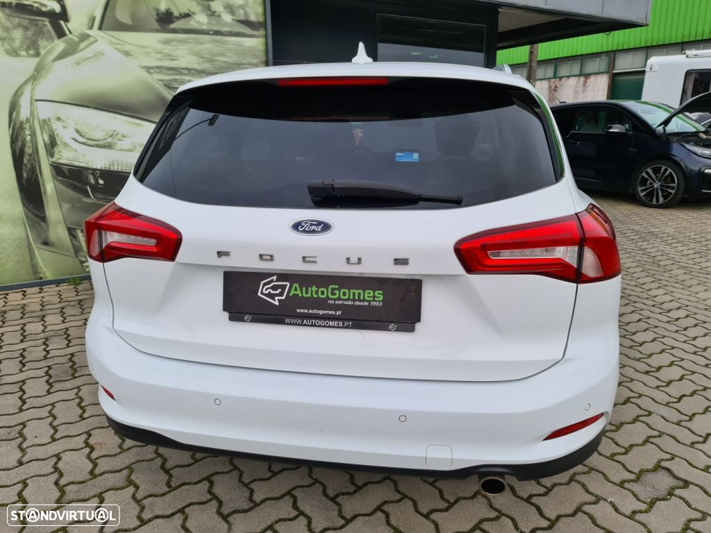 Ford Focus SW 1.0 EcoBoost Business - 19