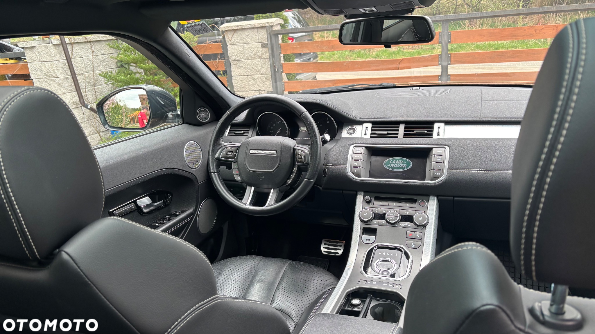 Land Rover Range Rover Evoque - 14