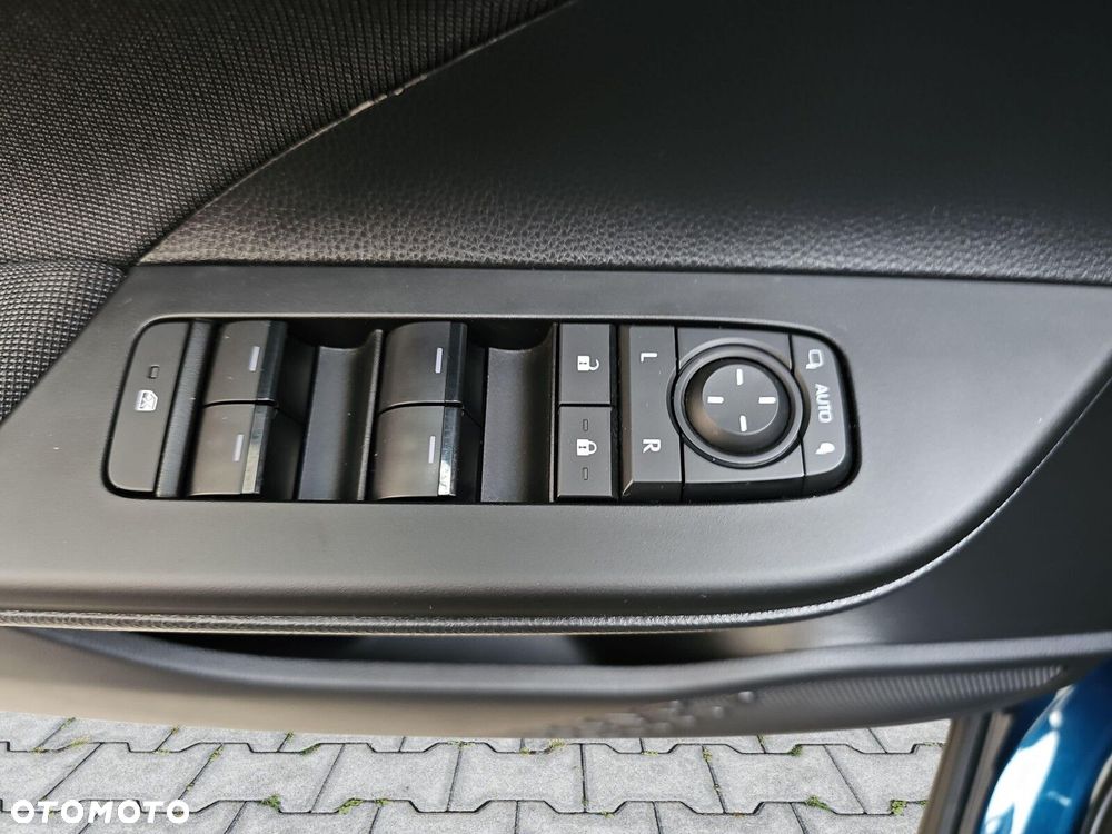 Toyota C-HR 2.0 Hybrid Dynamic Force Style - 18