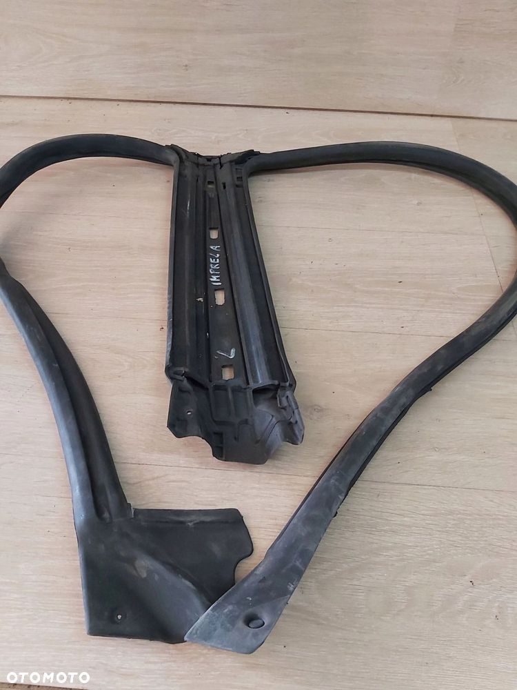 SUBARU Impreza II GD STI uszczelka drzwi lewa KOMBI - 3