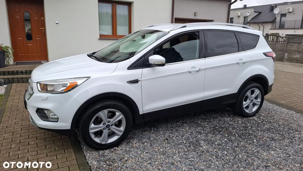 Ford Kuga 2.0 TDCi 2x4 Cool & Connect - 16