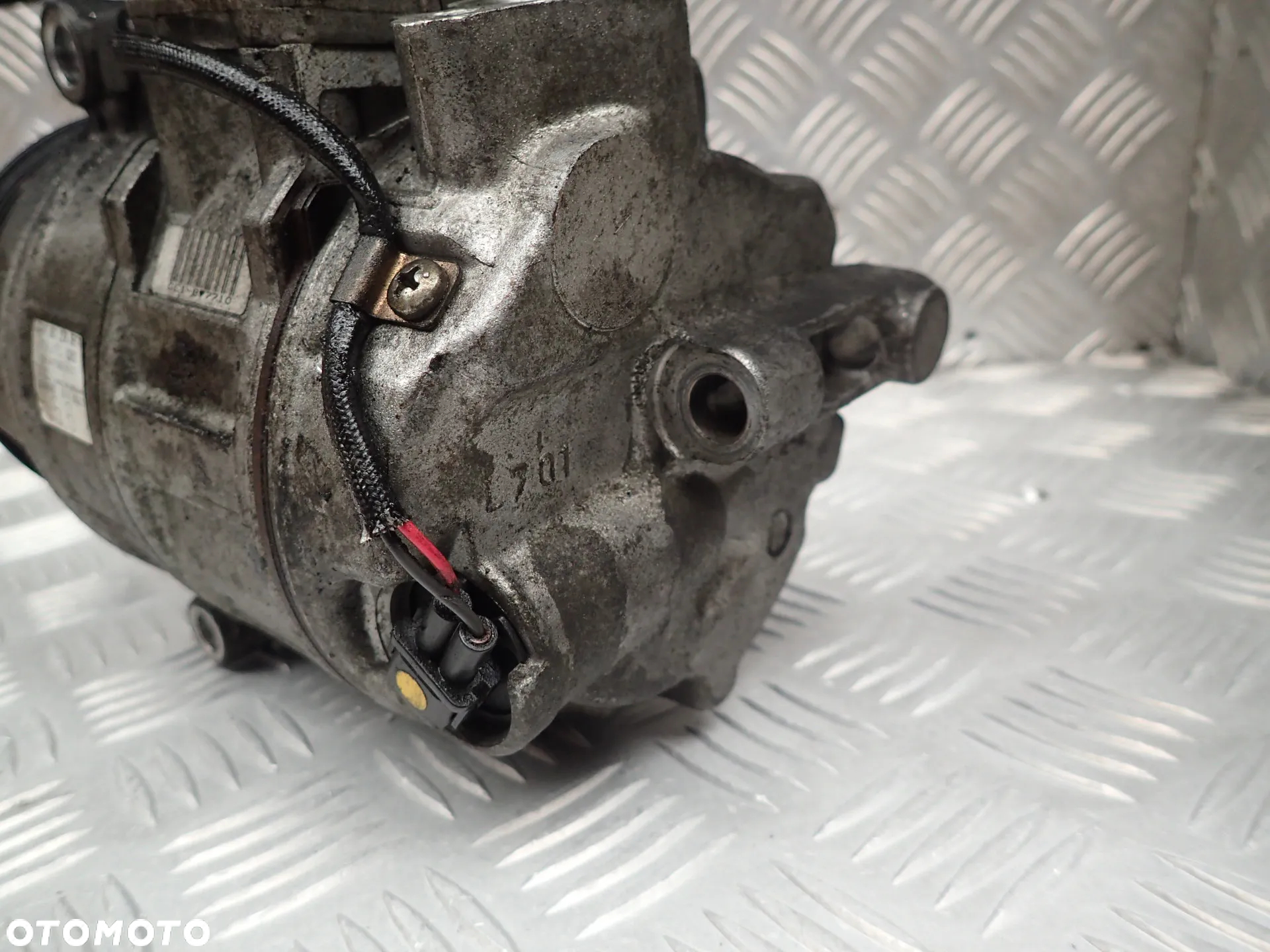 SPREZARKA KLIMATYZACJI MERCEDES 2.2 DCI A0012305611 - 3
