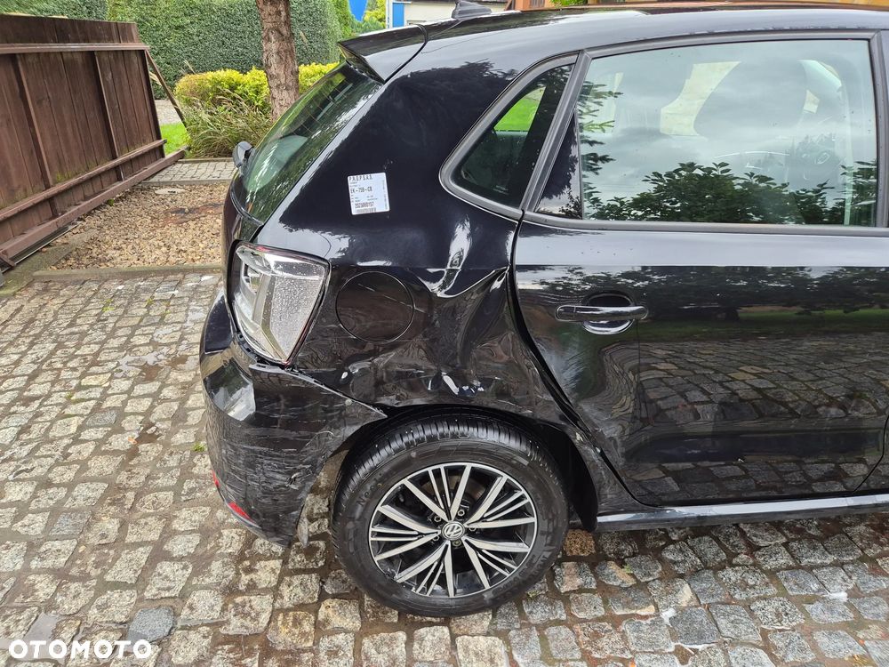 Volkswagen Polo 1.4 TDI Blue Motion Technology Allstar - 19