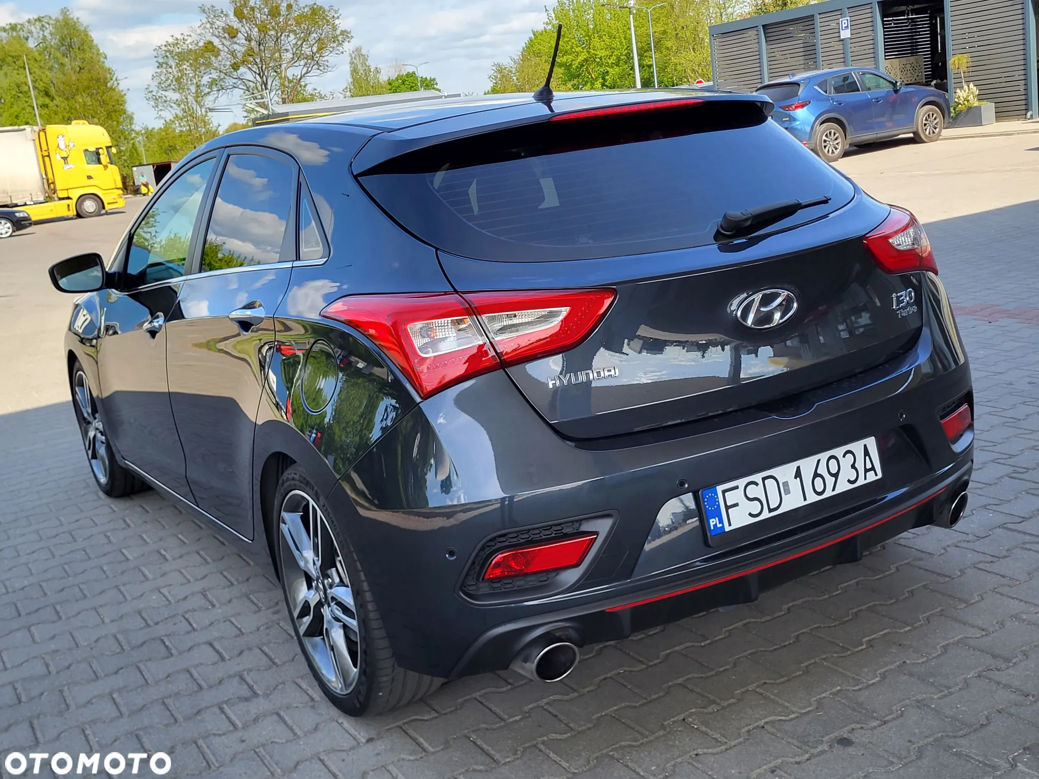 Hyundai i30 1.6 GDI Turbo Luxury - 10