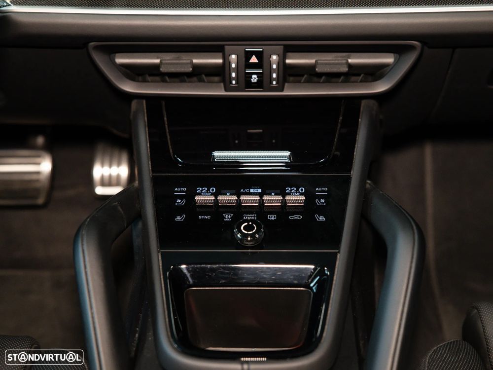 Porsche Cayenne Coupé S E-Hybrid - 38