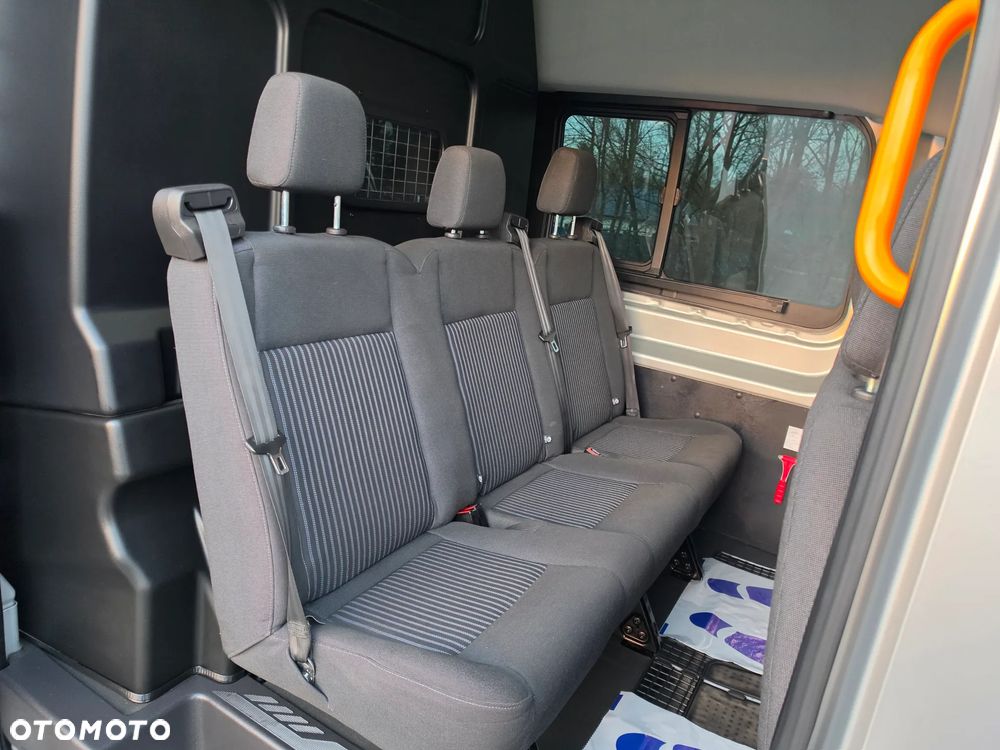 Ford Transit - 22