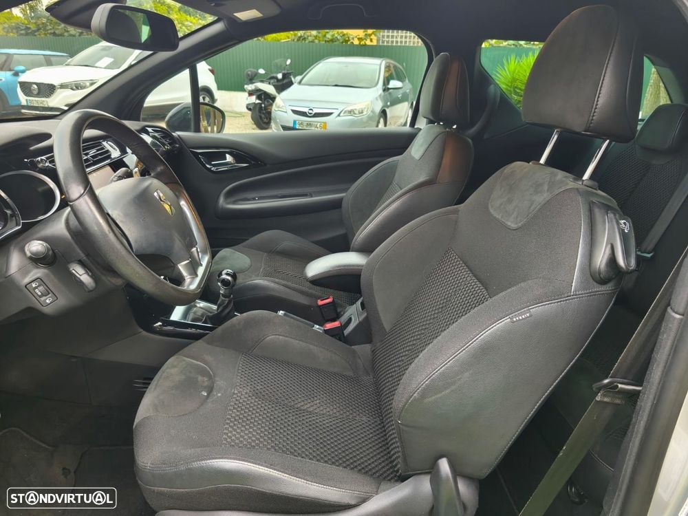 DS DS3 HDi 90 FAP SoChic - 8