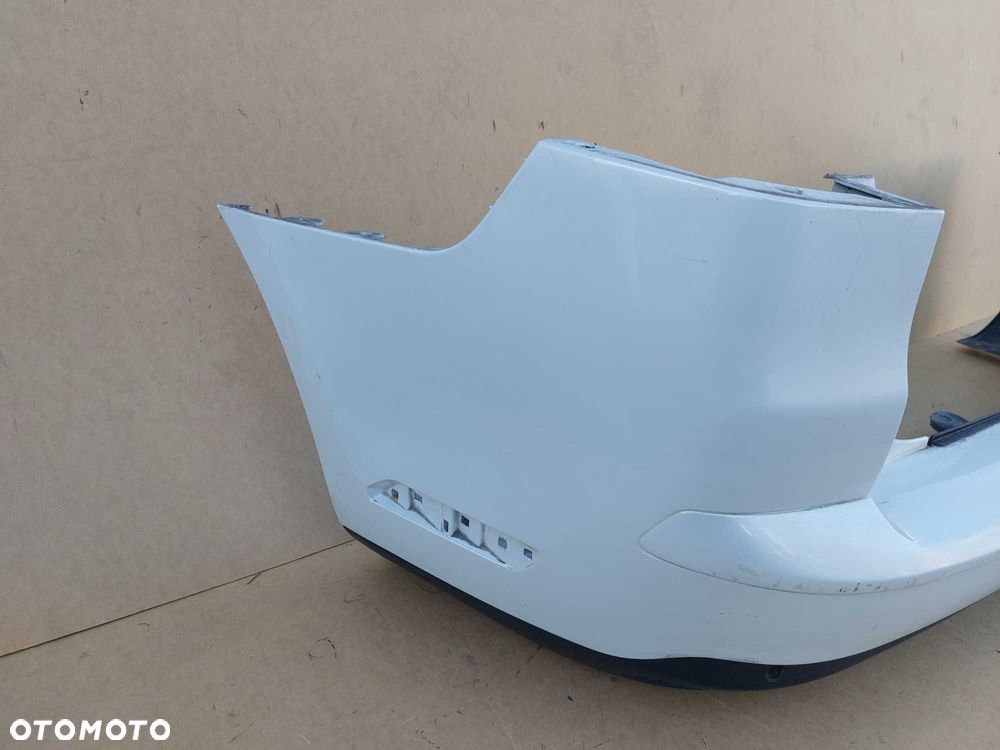 Citroen C5 III X7 Kombi zderzak tył tylny KWED PDC - 2