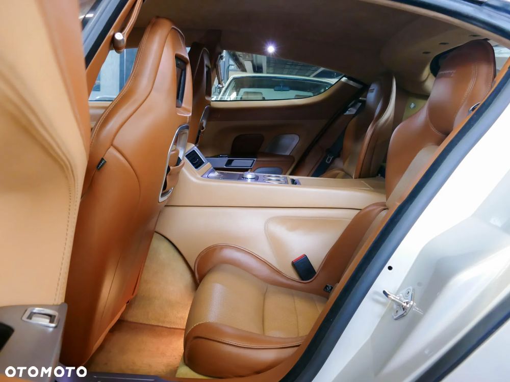 Aston Martin Rapide Luxe Touchtronic II - 23