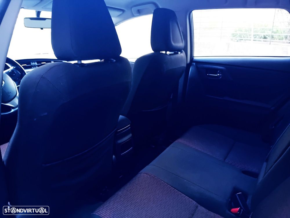 Toyota Auris Touring Sports 1.4 D-4D C.+P.Sport+Navi - 11