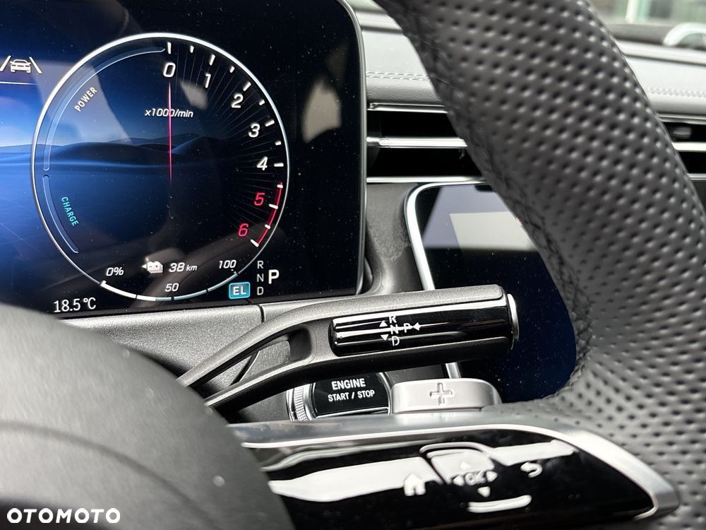 Mercedes-Benz Klasa E 300 de PHEV 4-Matic AMG 9G-Tronic - 17
