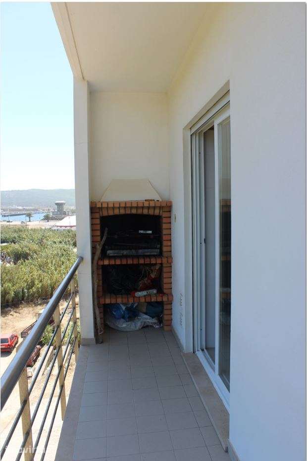 T2 Mobilado com Vista Mar na Nazaré – 1.000€/semana - Grande imagem: 4/8