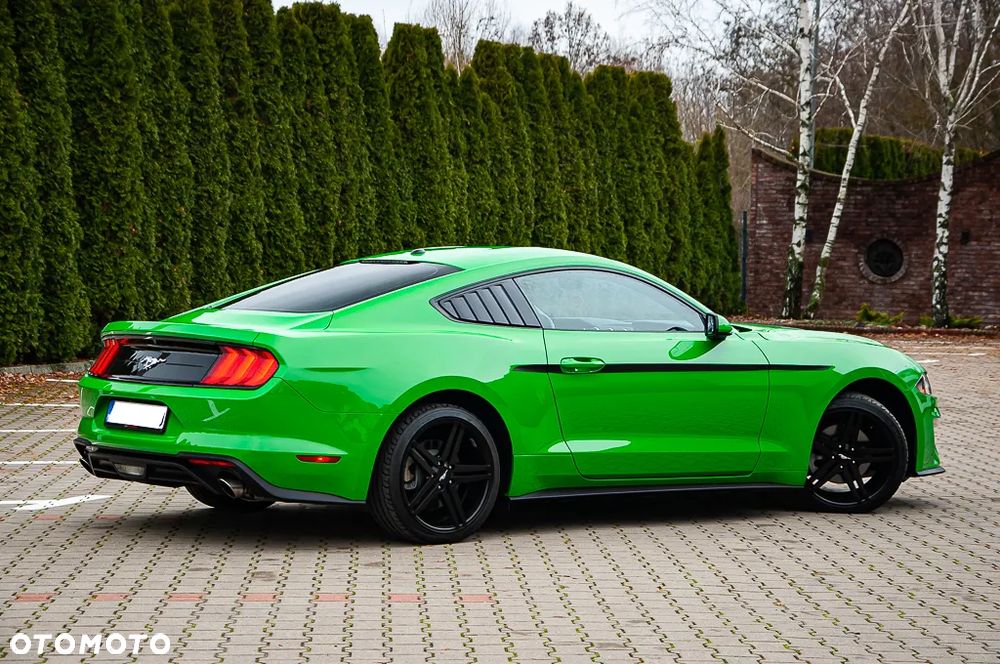 Ford Mustang 2.3 EcoBoost - 14