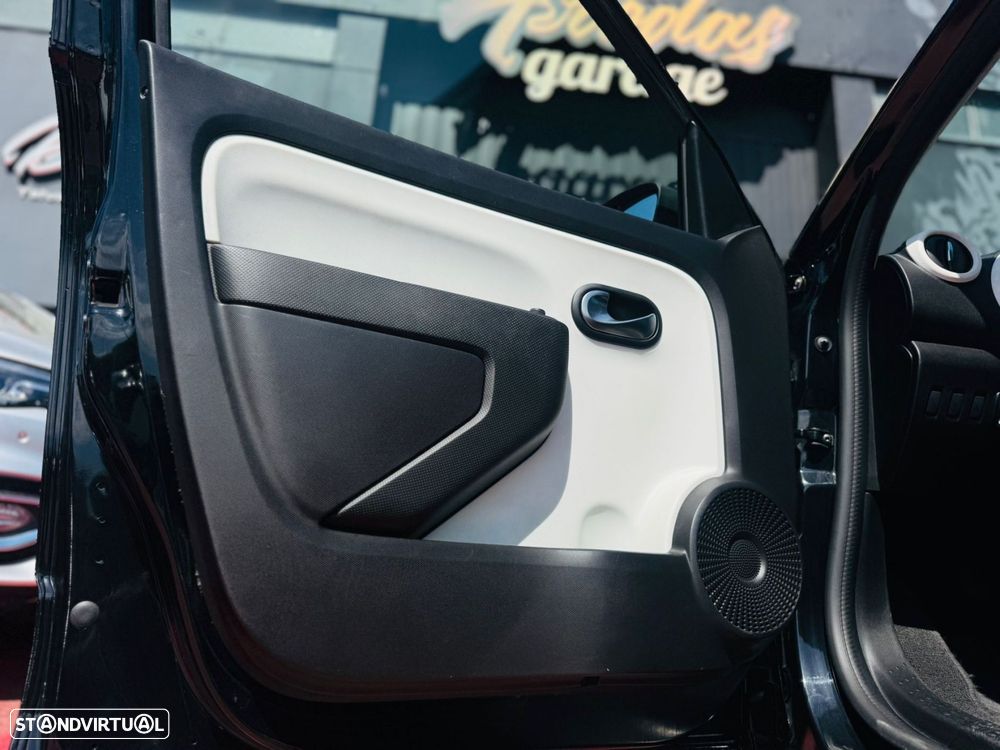 Renault Twingo 1.0 SCe Zen - 21