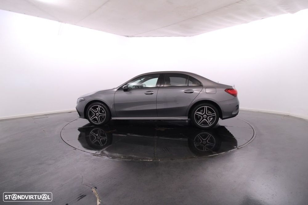 Mercedes-Benz A 250 - 4