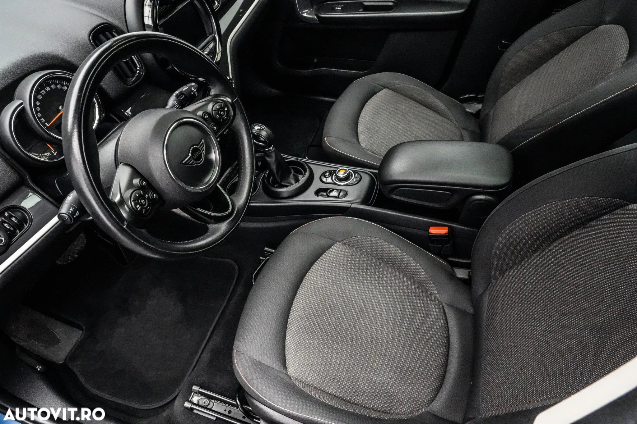 Mini Countryman Cooper S E ALL4 AT - 13
