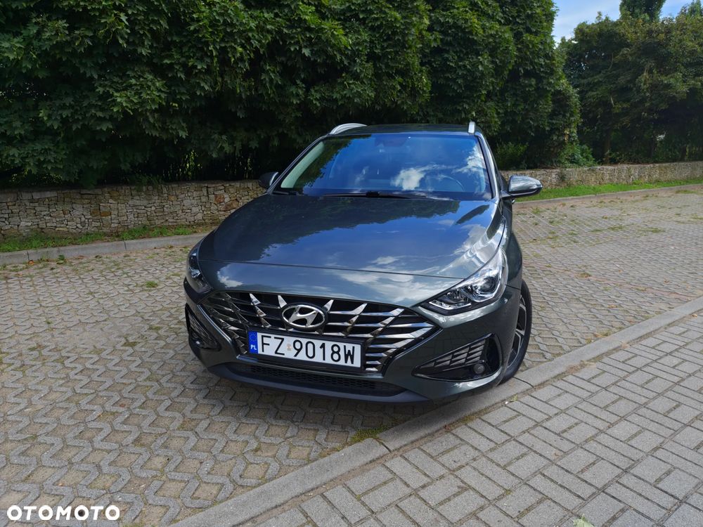 Hyundai i30 1.6 D Comfort DCT - 24