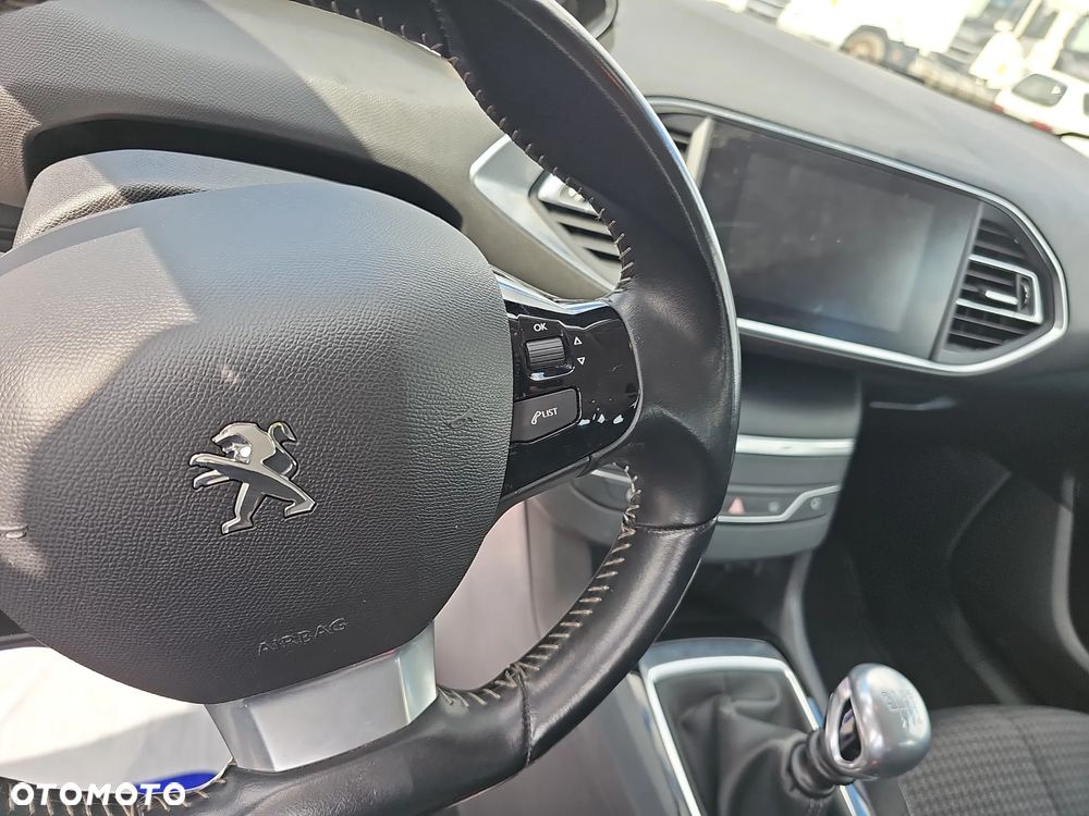 Peugeot 308 1.5 BlueHDi Active S&S - 18