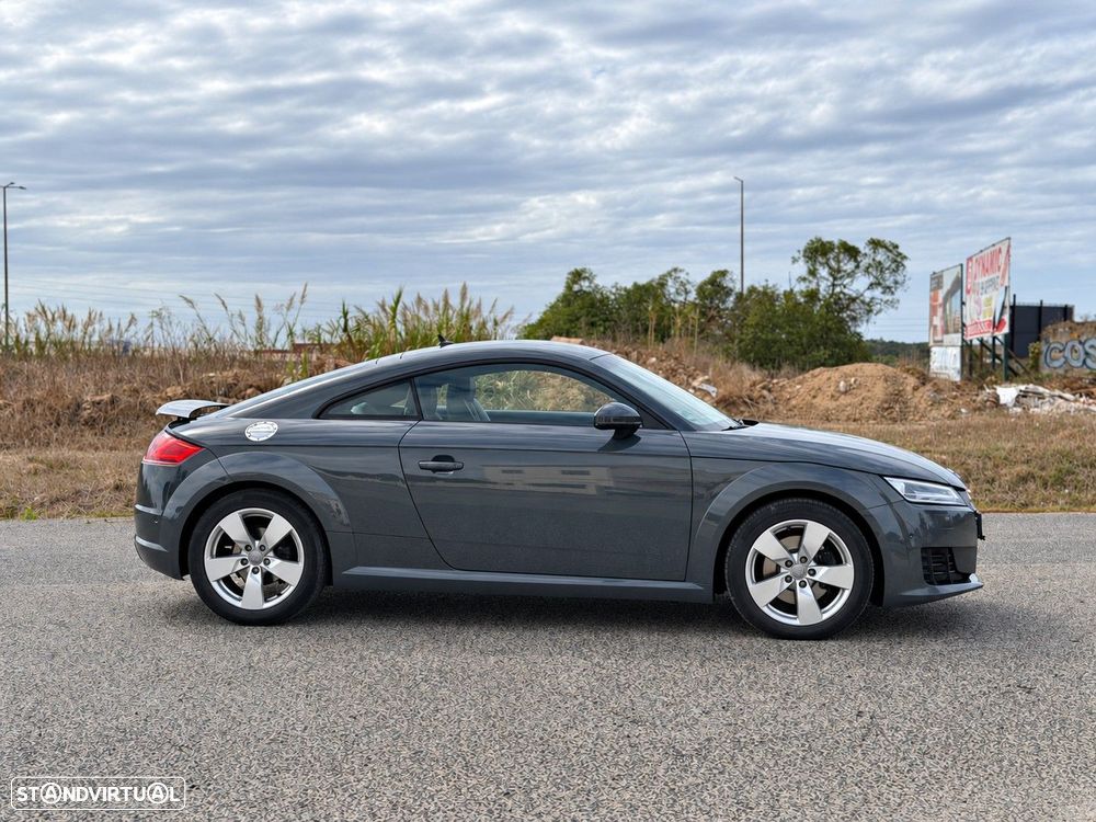 Audi TT Coupé 2.0 TDI S-line - 4