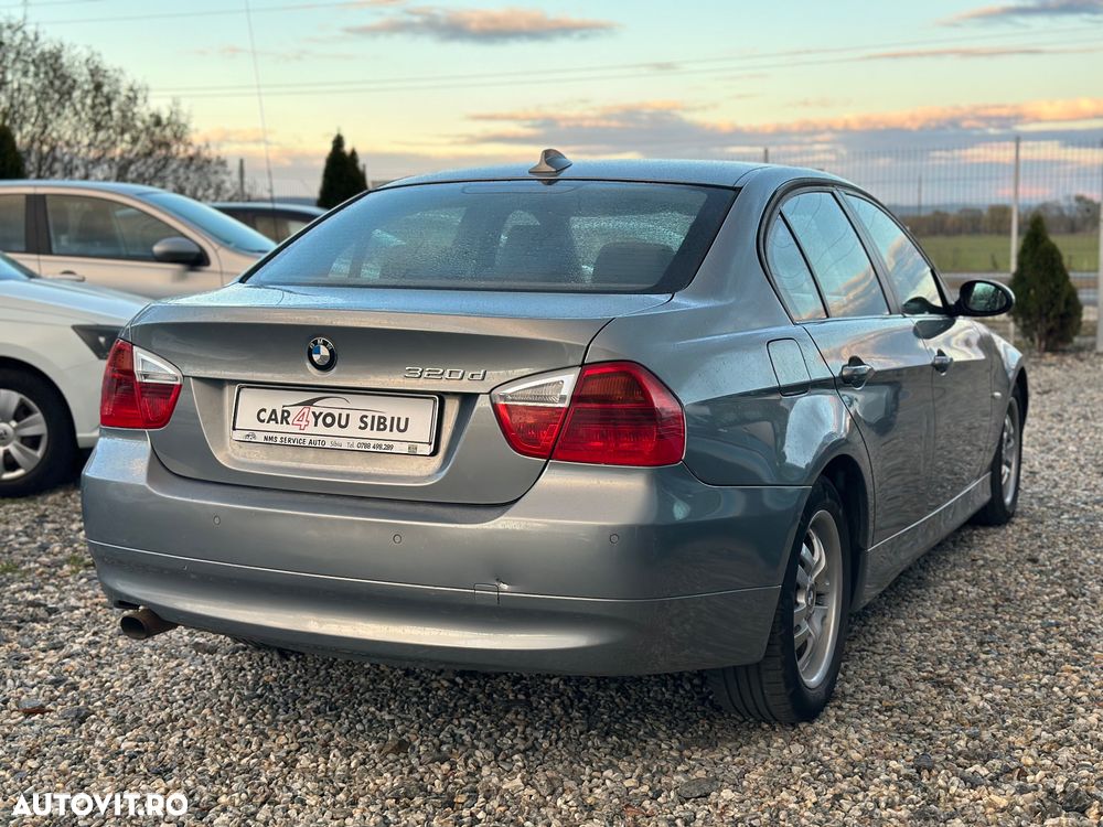 BMW Seria 3 320d DPF Aut. - 5