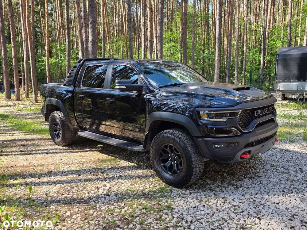 Dodge RAM TRX - 12