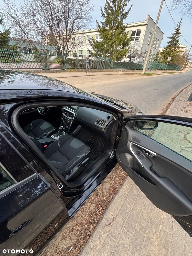 Volvo V40 D3 Geartronic Summum - 27