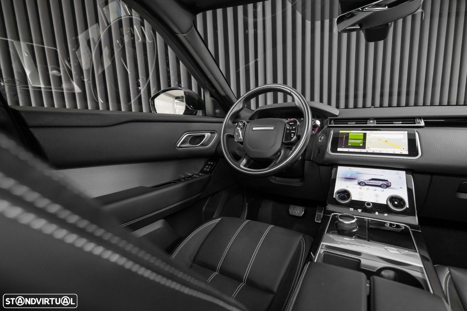 Land Rover Range Rover Velar 2.0 D R-Dynamic HSE - 15