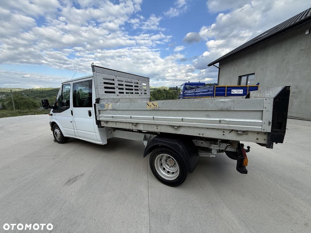 Ford TRANSIT 350 L DC 2,4 - 5