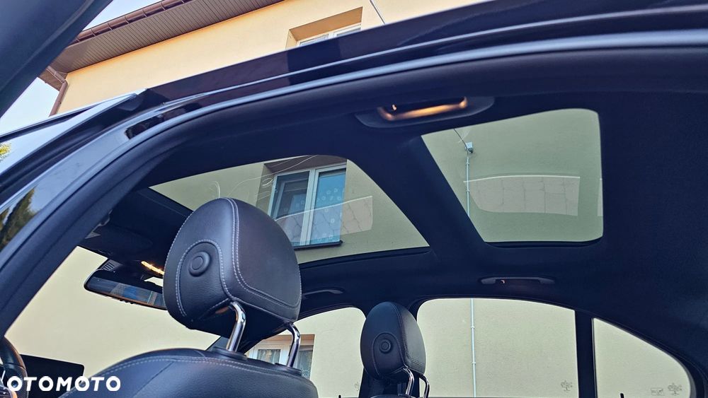 Mercedes-Benz Klasa C 300 7G-TRONIC - 27
