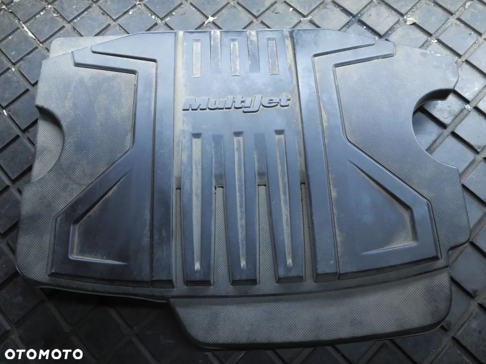 FIAT CROMA 2.4 JTD POKRYWA GÓRNA OSŁONA SILNIKA MULTIJET ORYGINAŁ - 1