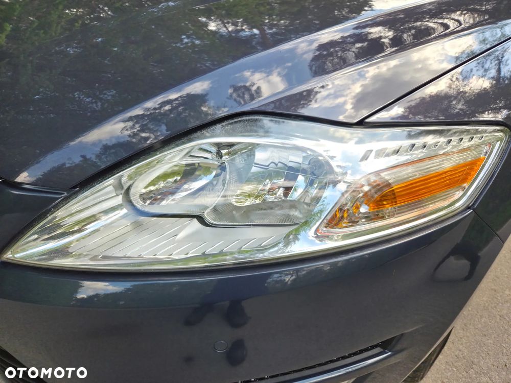 Ford Mondeo 1.6 T Ambiente - 24