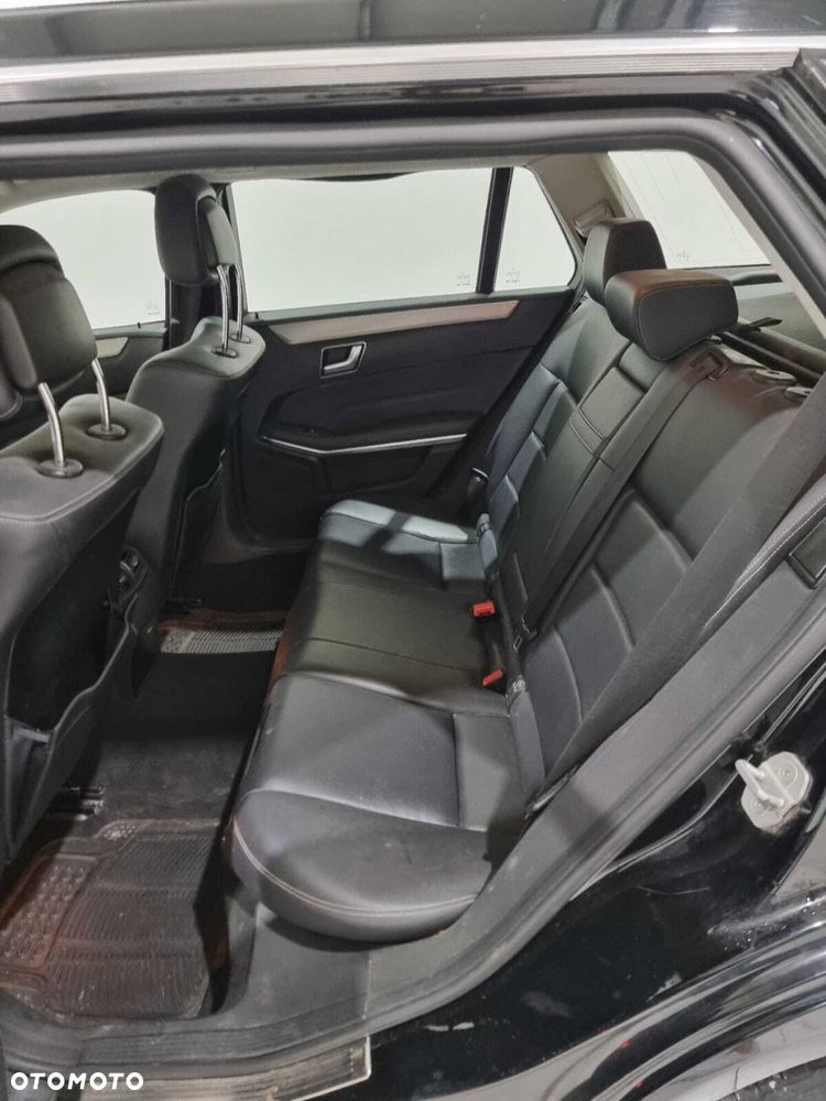 Mercedes-Benz Klasa E - 18