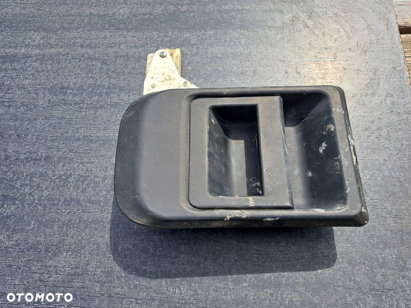 IVECO DAILY KLAMKA DRZWI TYLNYCH PRAWYCH ORYGINALNA