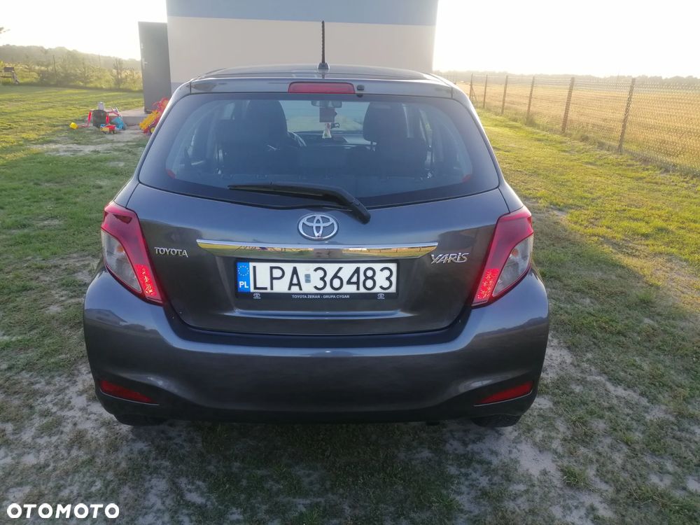 Toyota Yaris 1.4 D-4D Active - 8