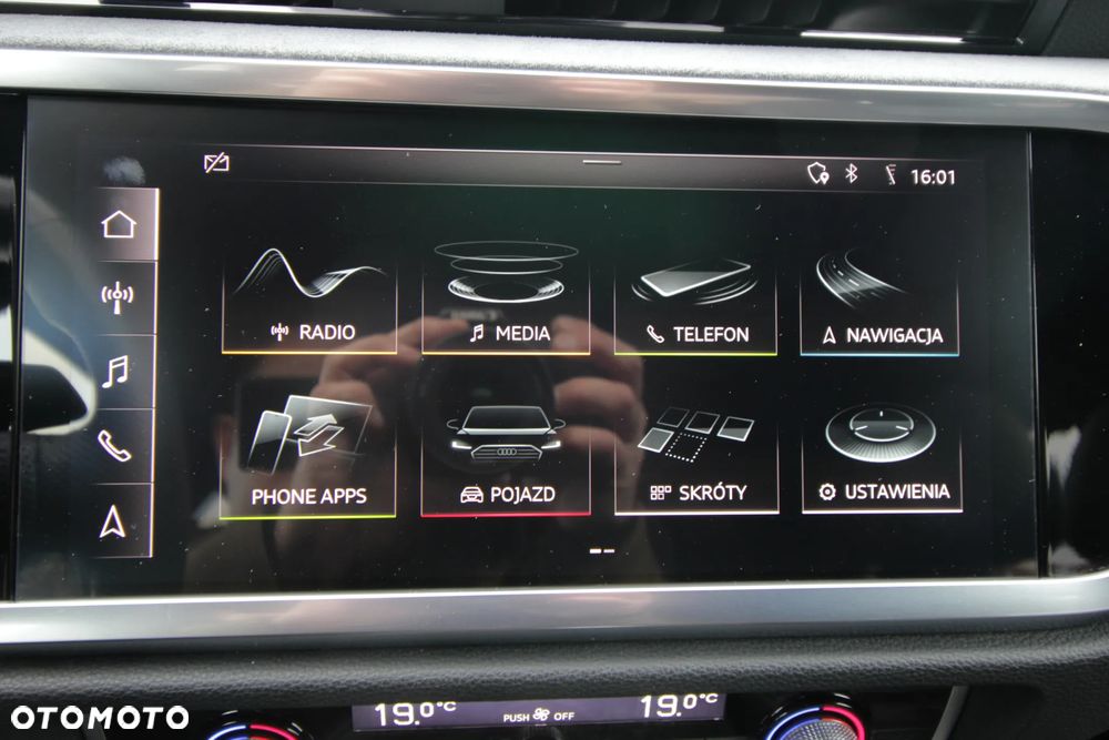 Audi Q3 40 TDI Quattro S Line S tronic - 23