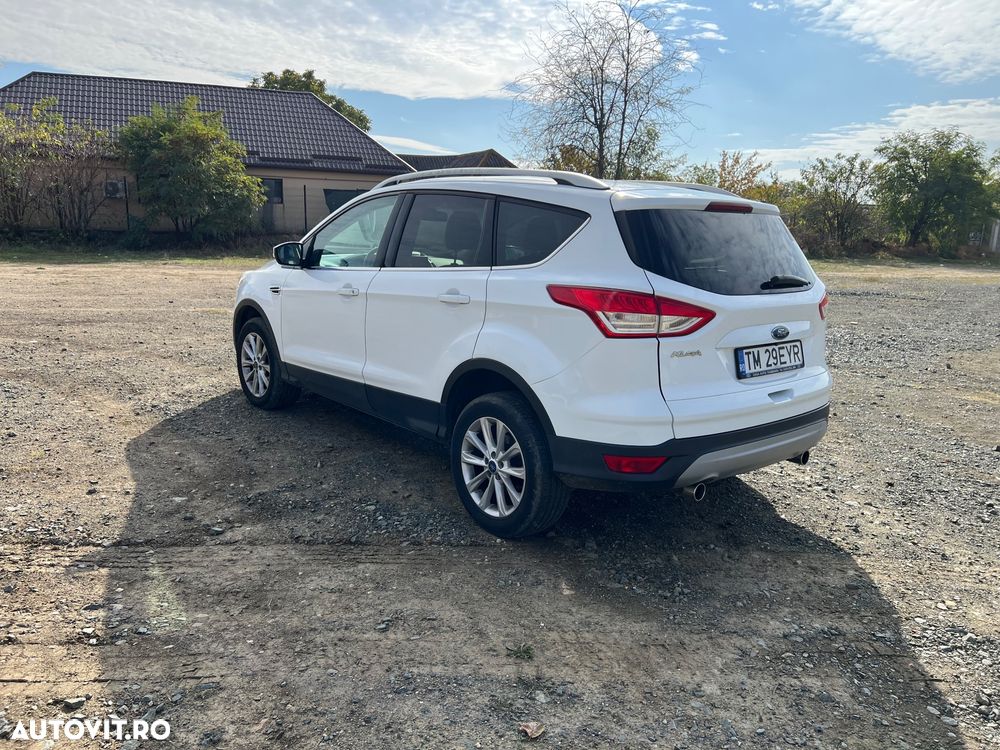 Ford Kuga 2.0 TDCi 4WD Powershift Titanium - 9