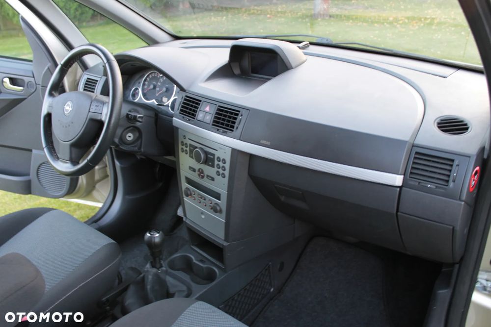 Opel Meriva - 15