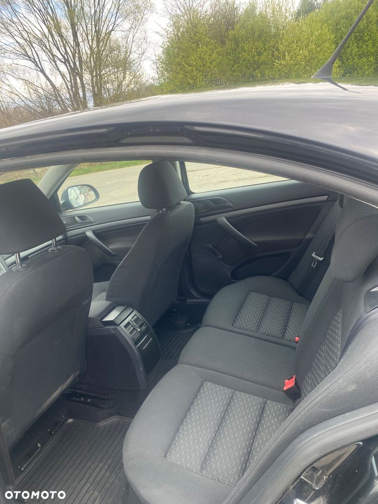 Skoda Octavia 1.6 - 9