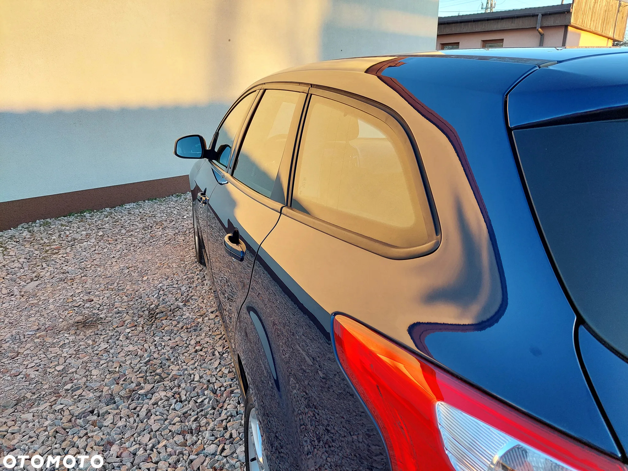 Ford Focus 1.6 Edition - 11