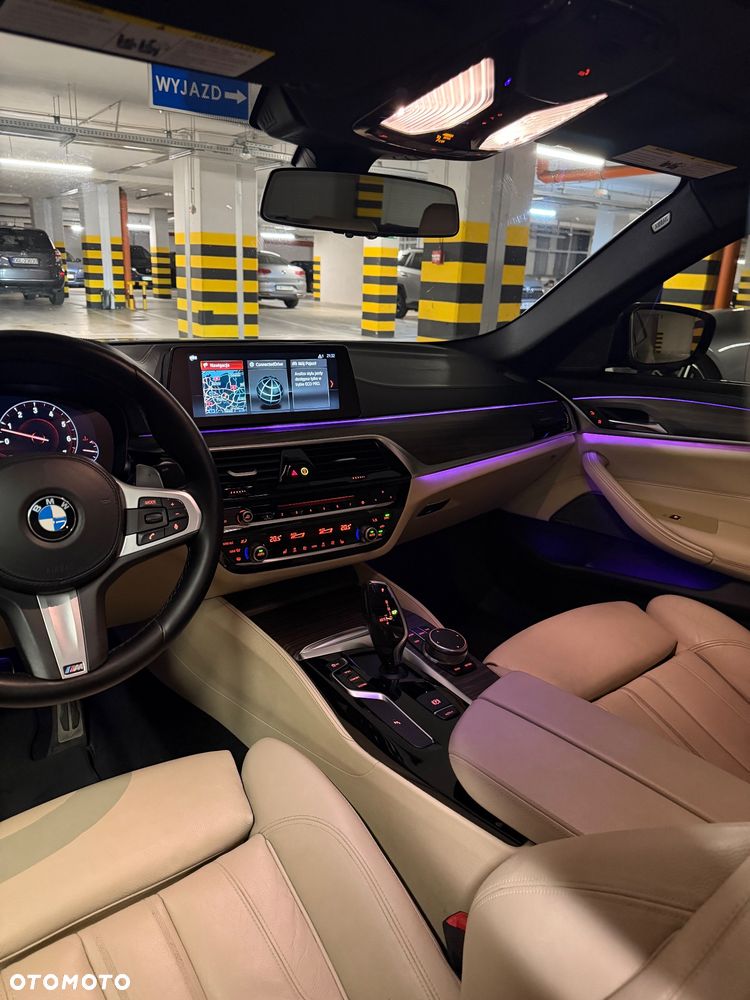 BMW Seria 5 540i M Sport sport - 12