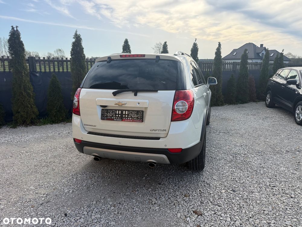 Chevrolet Captiva 2.2 TD AWD LTZ - 14
